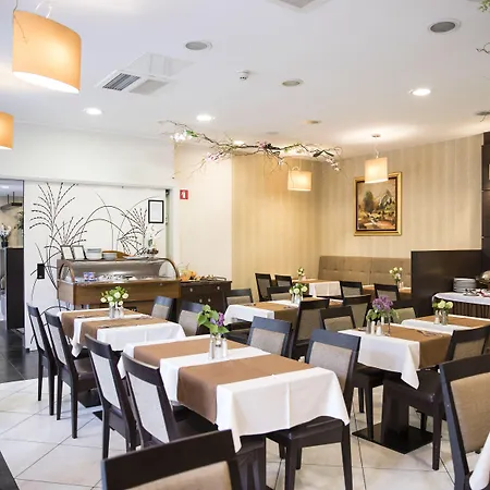 Mangart Hotel 4*